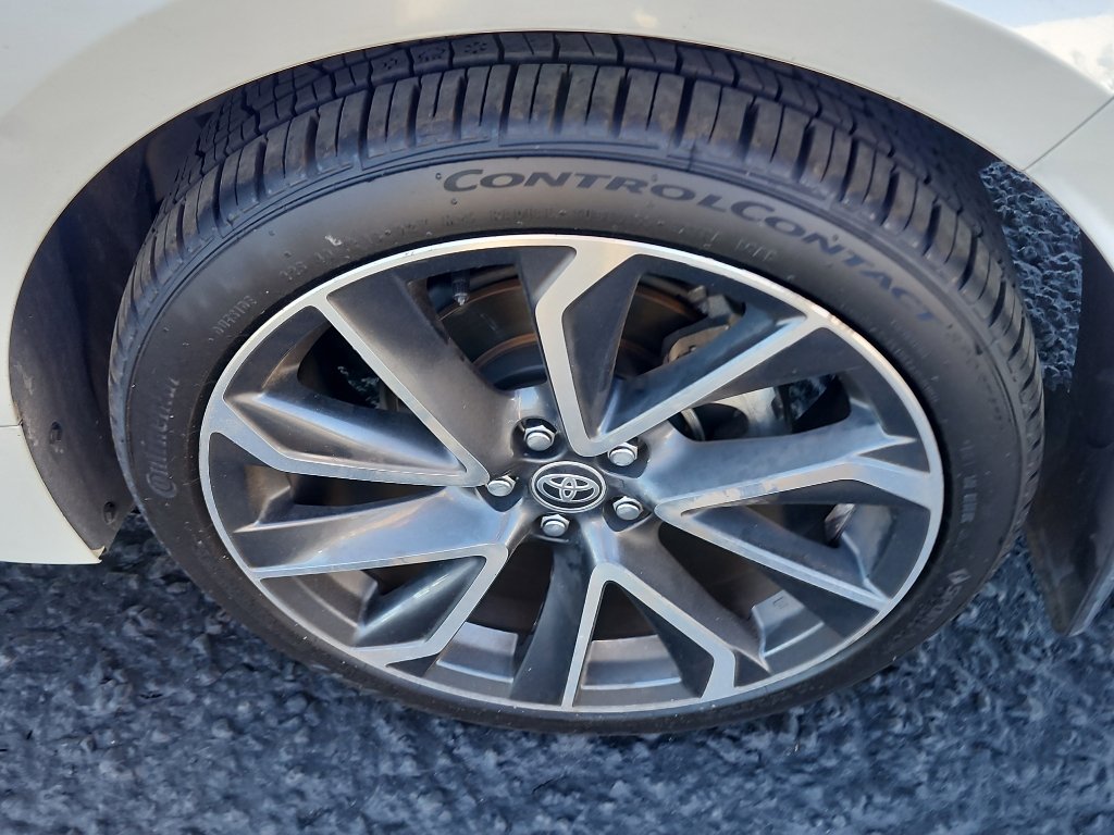 Used 2020 Toyota Corolla SE FWD image 11