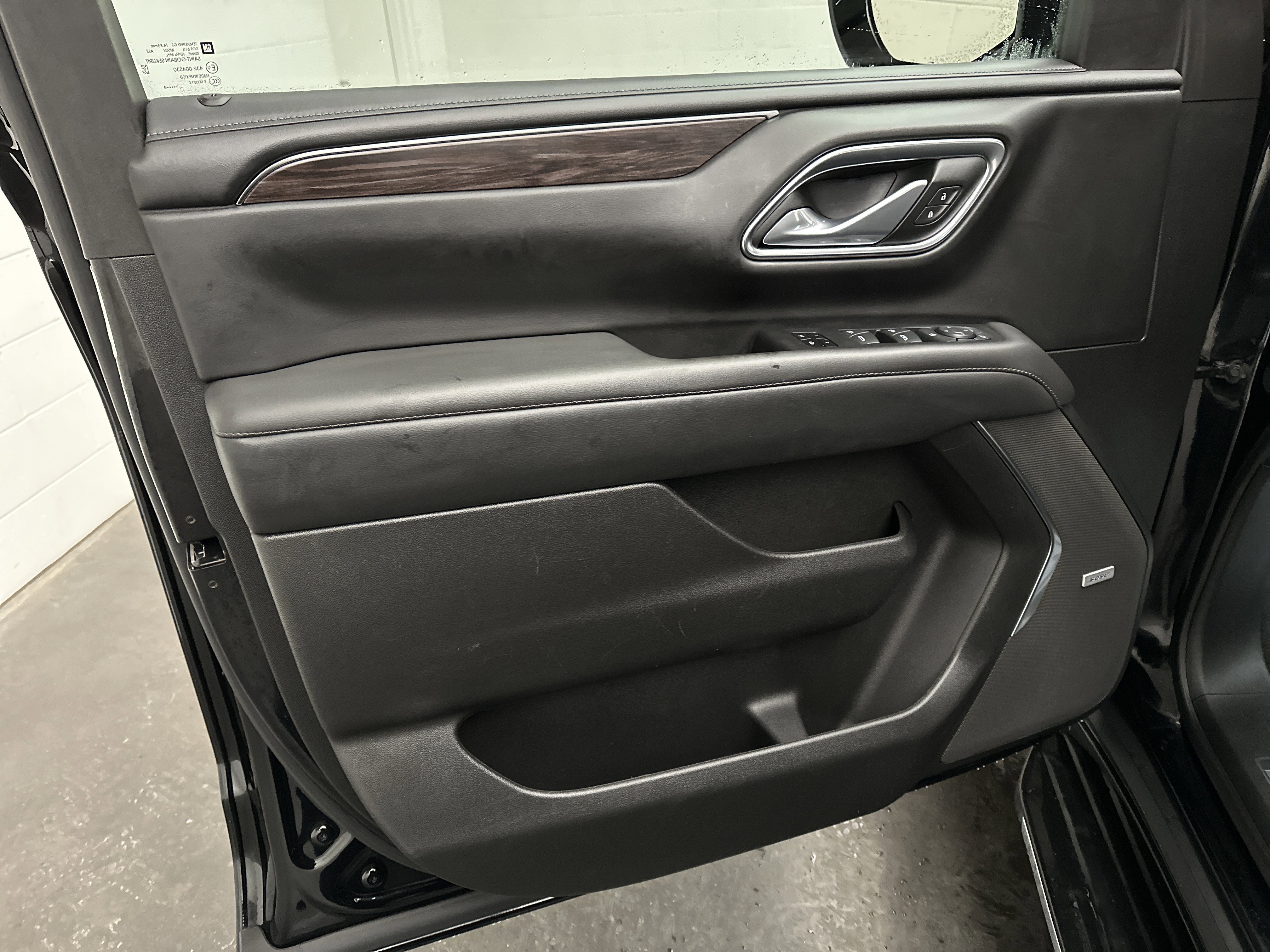 Used 2024 Chevrolet Tahoe LT image 19