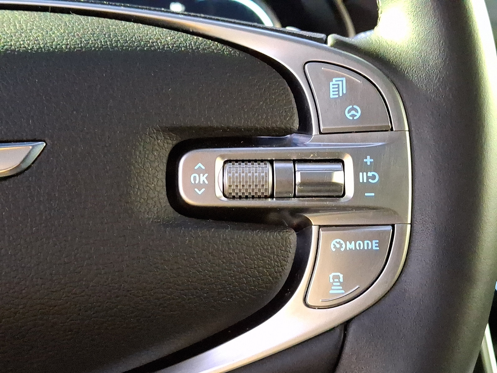 Used 2021 Genesis GV80 3.5T Advanced + AWD/4WD image 22