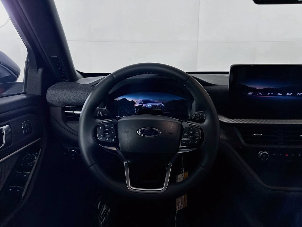 New 2026 Ford Explorer Platinum w/ LUX Leather Package AWD/4WD image 28