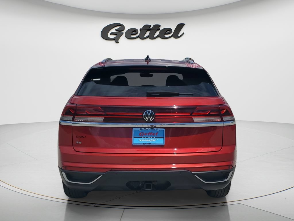 Used 2024 Volkswagen Atlas Cross Sport SE FWD image 5