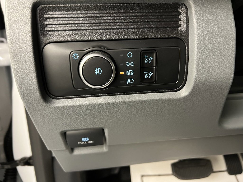 New 2026 Ford F450 XL w/ XL Chrome Package image 21