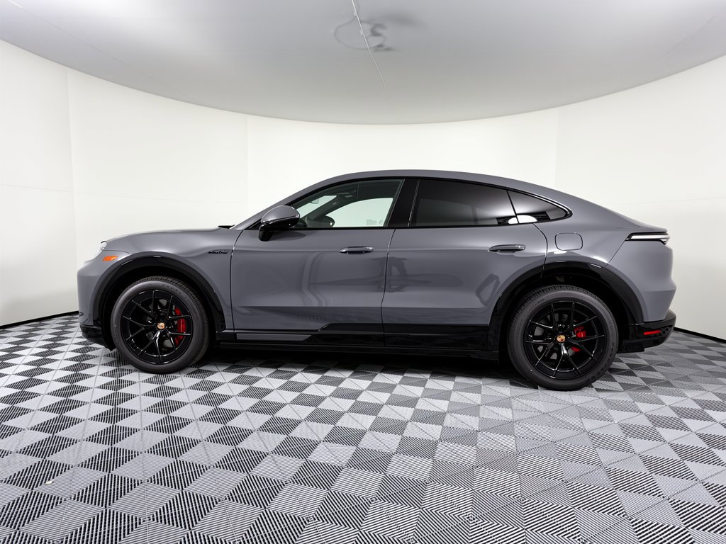 New 2026 Porsche Cayenne S AWD/4WD image 2