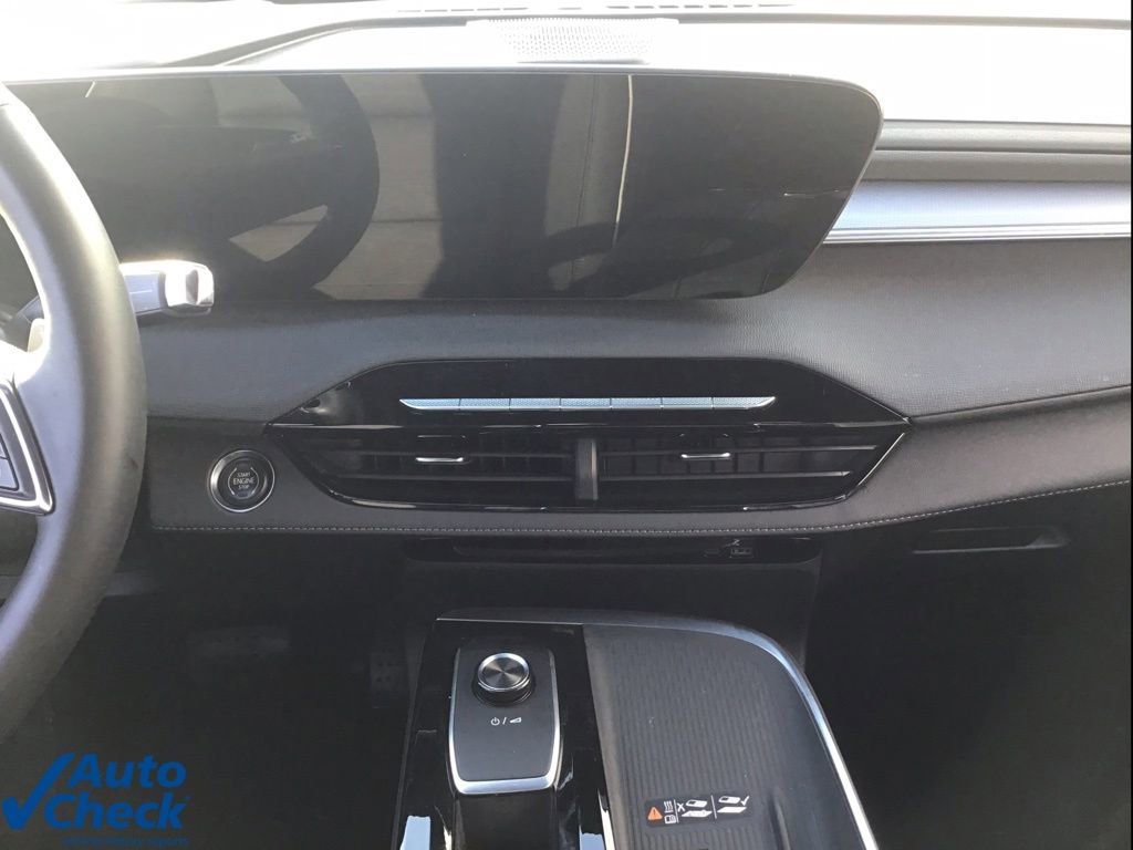 Used 2025 Buick Enclave Sport Touring image 26