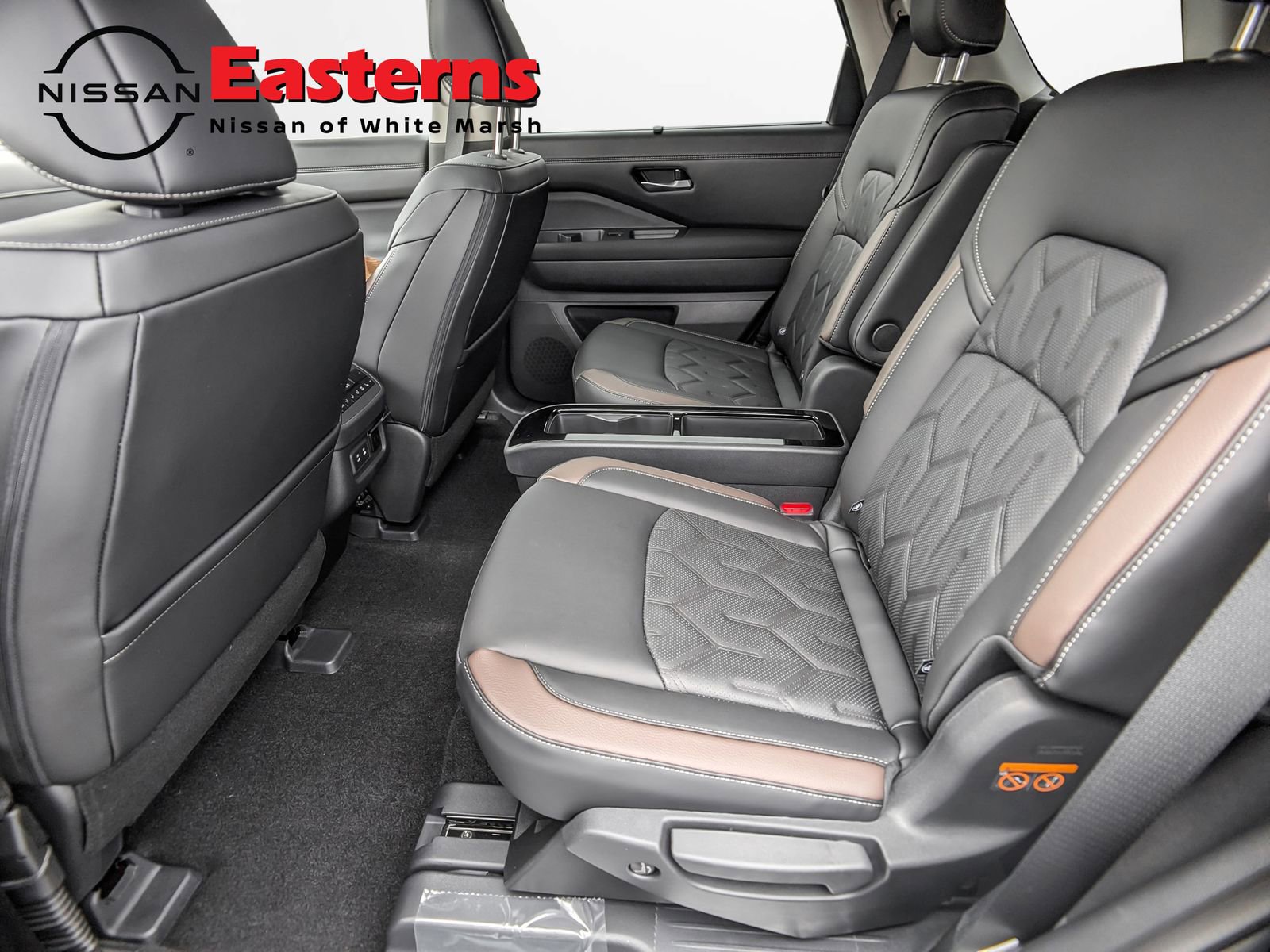 New 2026 Nissan Pathfinder Platinum image 22