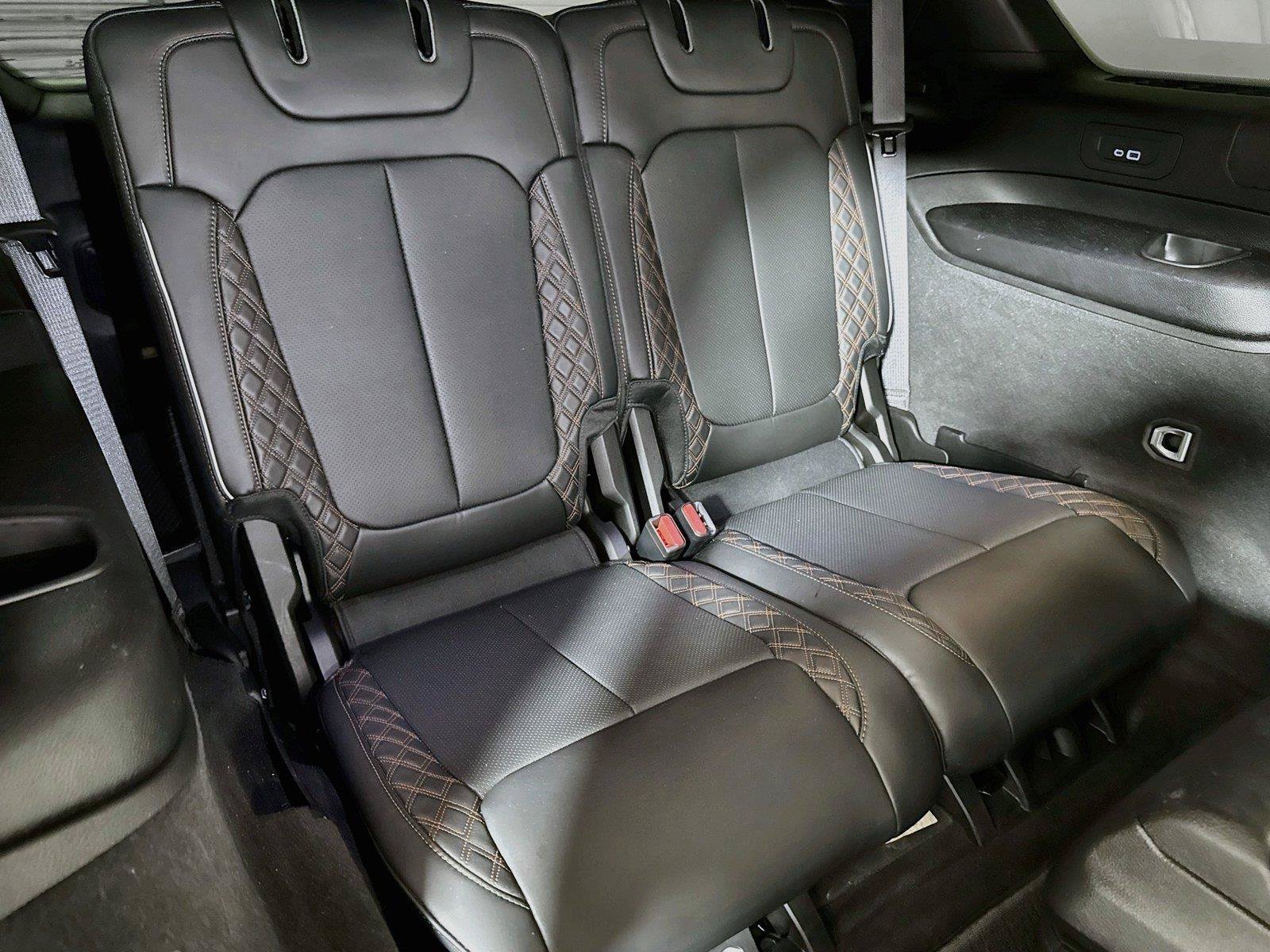 Used 2025 Jeep Grand Cherokee L Summit AWD/4WD image 27