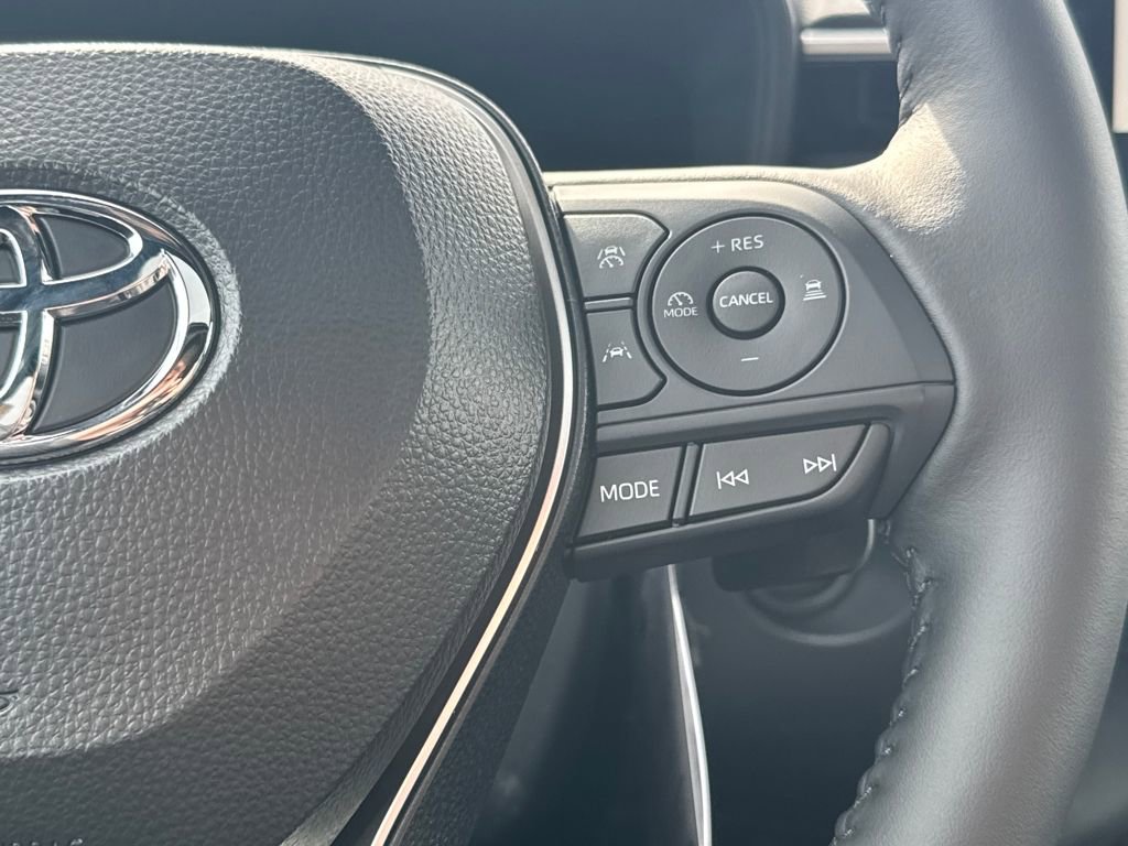 New 2026 Toyota Corolla Cross SE image 24