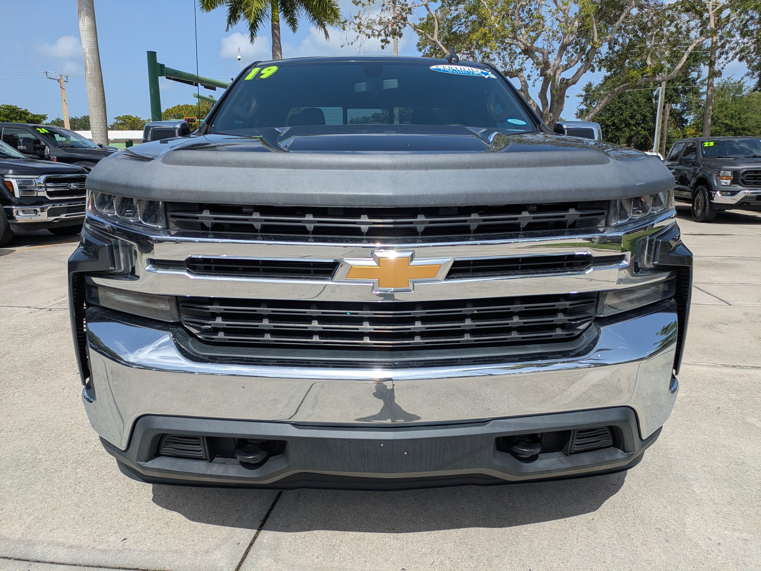 Used 2019 Chevrolet Silverado 1500 LT w/ All-Star Edition AWD/4WD image 8