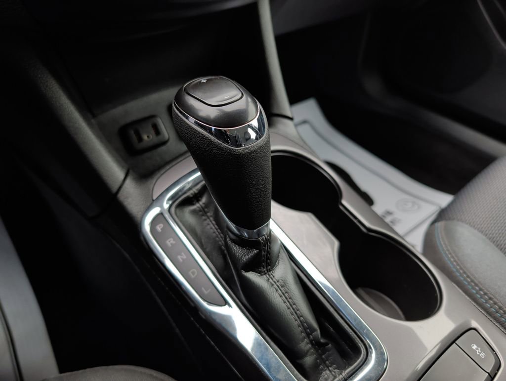 Used 2019 Chevrolet Cruze LT image 16