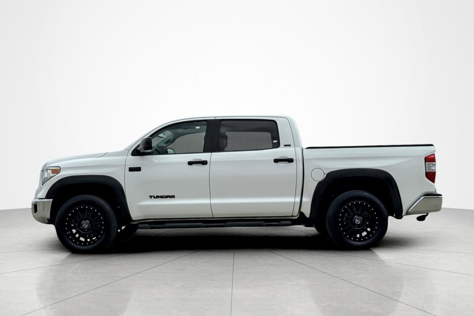 Certified 2019 Toyota Tundra SR5 w/ SR5 Upgrade Package RWD image 2