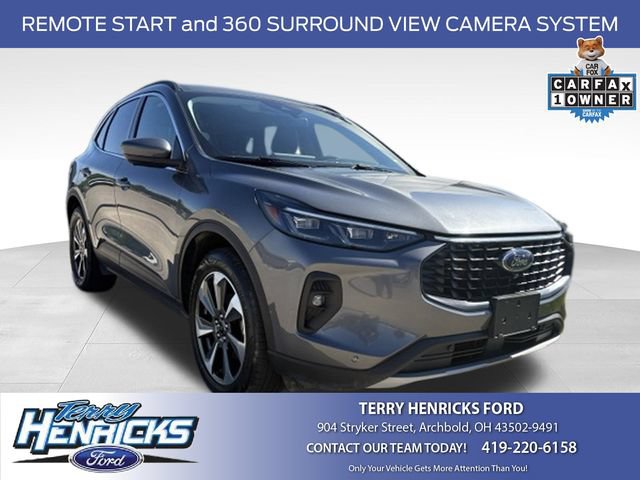 Used 2024 Ford Escape Platinum AWD/4WD image 1