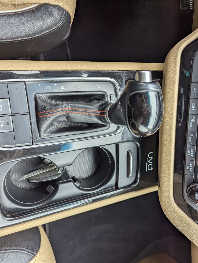 Used 2015 Kia Sedona EX FWD image 14