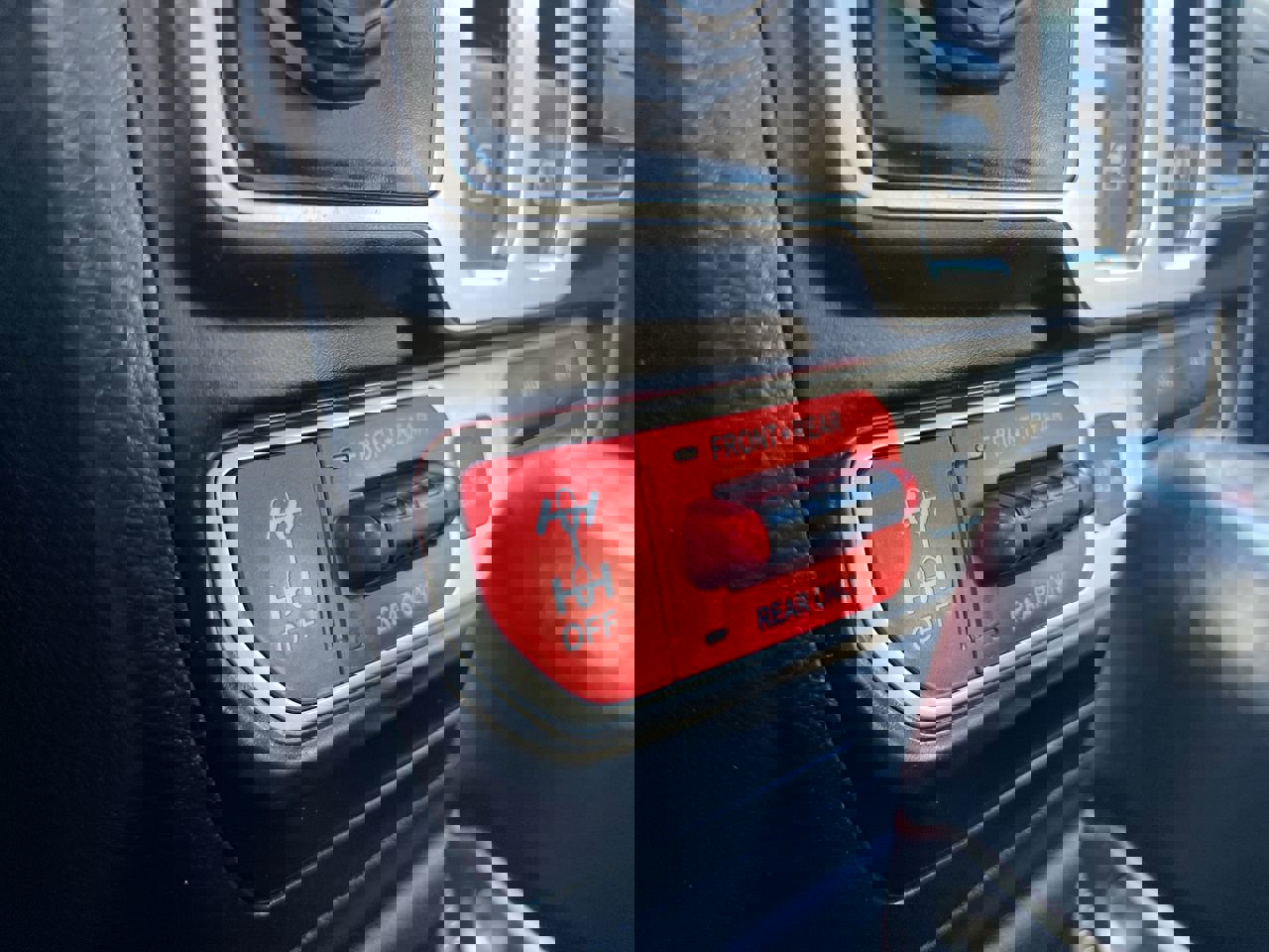 Used 2020 Jeep Wrangler Rubicon image 31