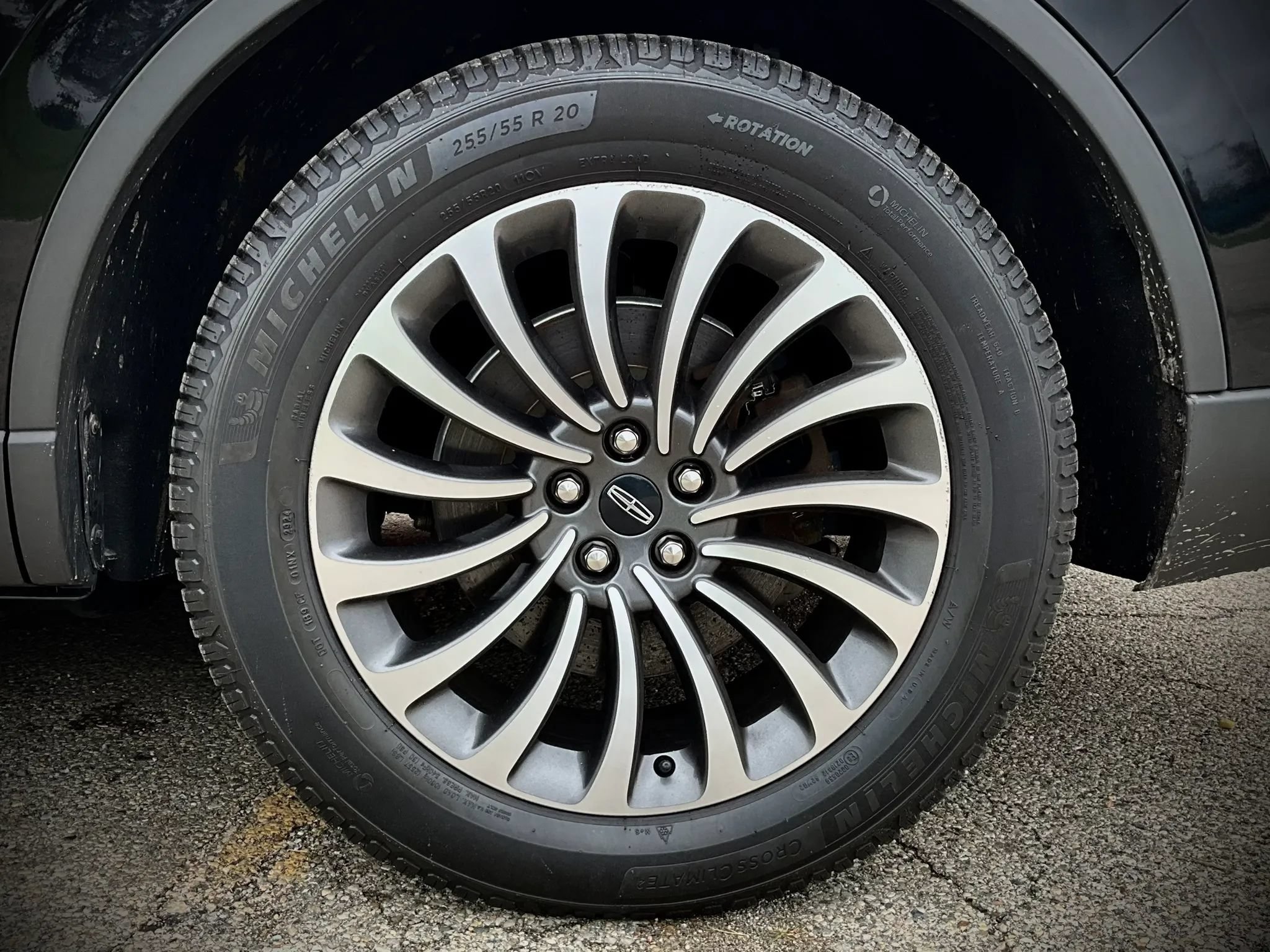 Used 2020 Lincoln Aviator Reserve w/ Equipment Group 201A AWD/4WD image 11