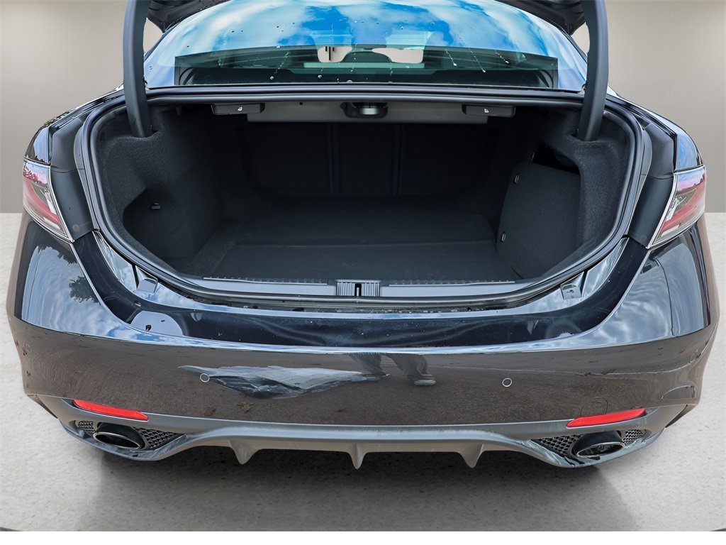 New 2025 Alfa Romeo Giulia w/ Driving Assist Package image 25