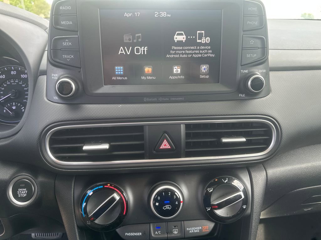 Used 2020 Hyundai Kona SEL image 13
