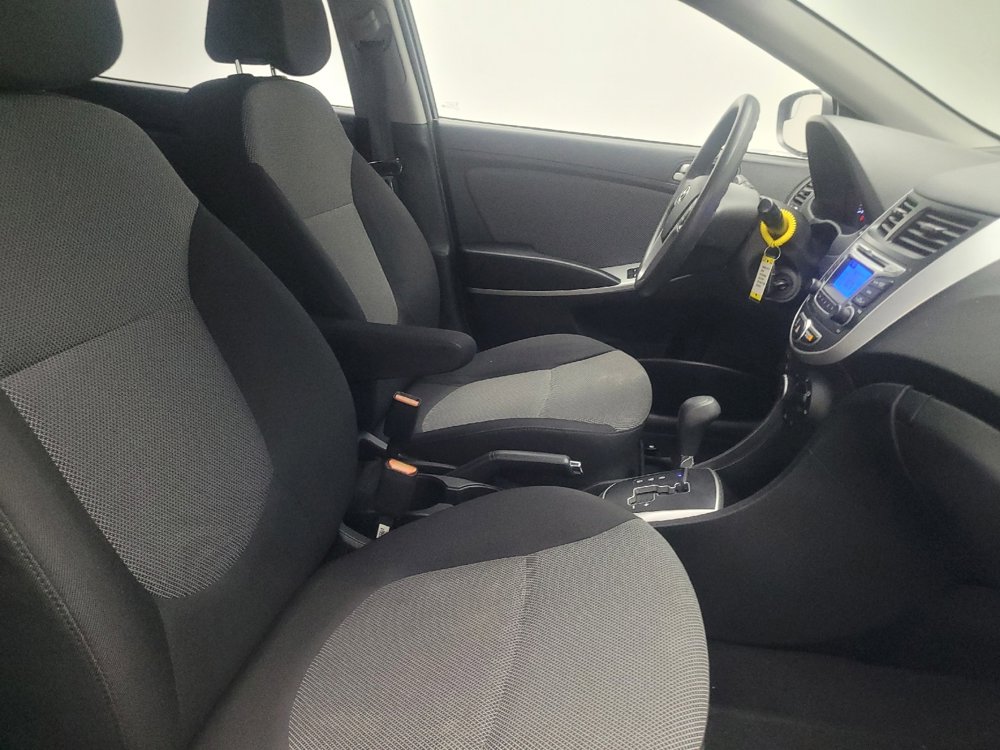 Used 2014 Hyundai Accent GS image 21