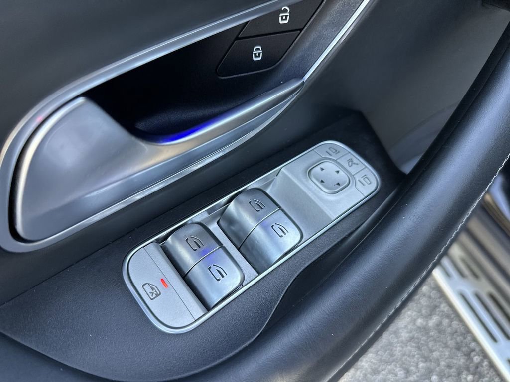 Used 2021 Mercedes-Benz GLS 63 AMG GLS 63 AMG image 17