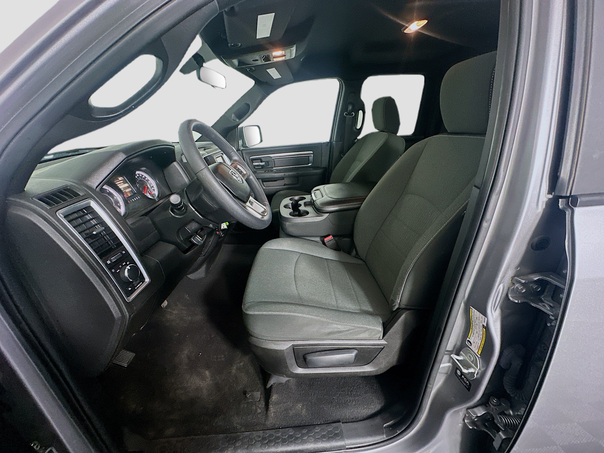 Used 2021 RAM 1500 Warlock AWD/4WD image 13