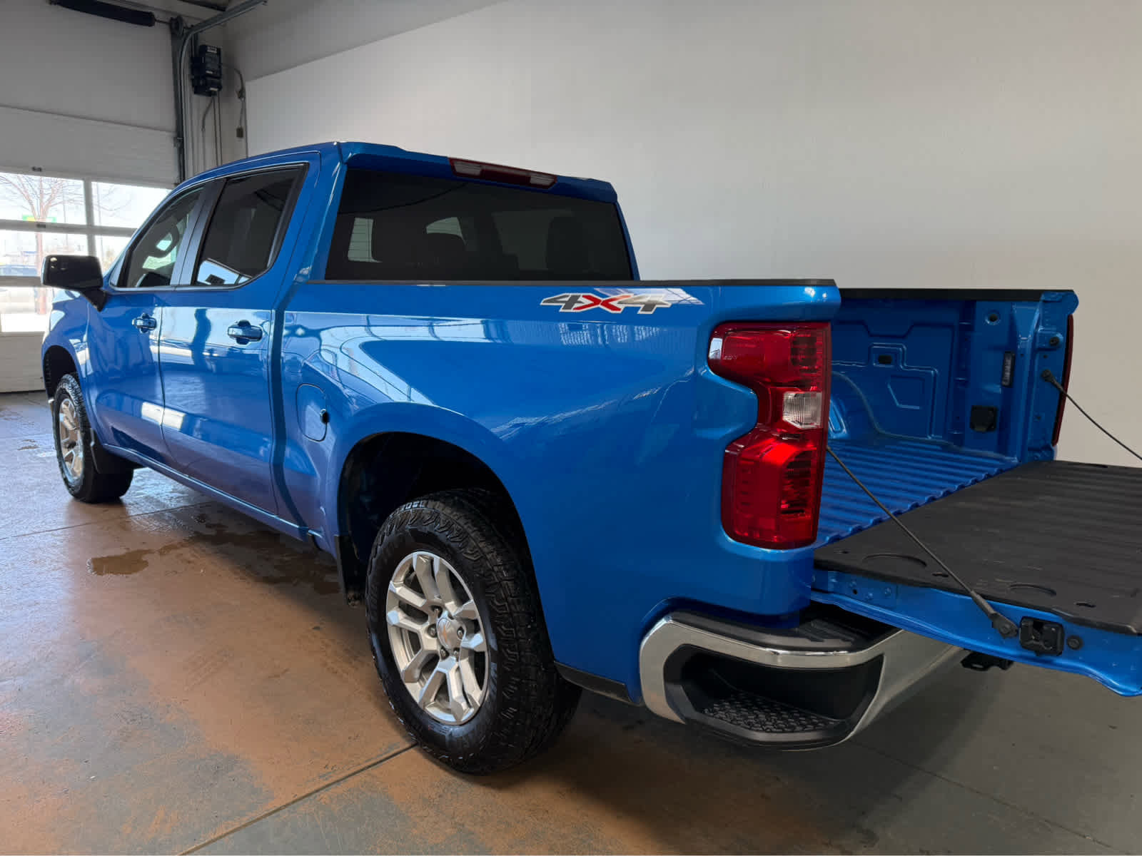 Certified 2025 Chevrolet Silverado 1500 LT image 4