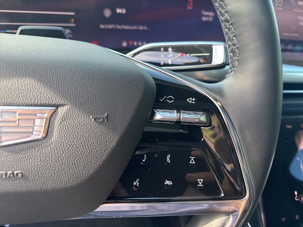 Used 2025 Cadillac Escalade IQ Luxury 1 AWD/4WD image 19