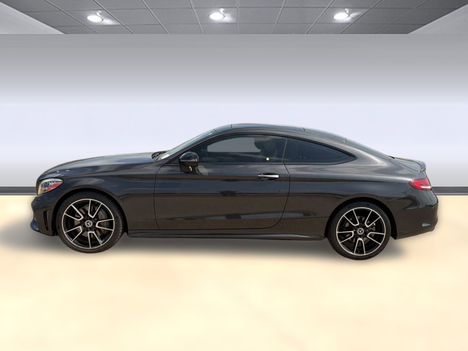 Used 2019 Mercedes-Benz C 300 4MATIC Coupe image 2