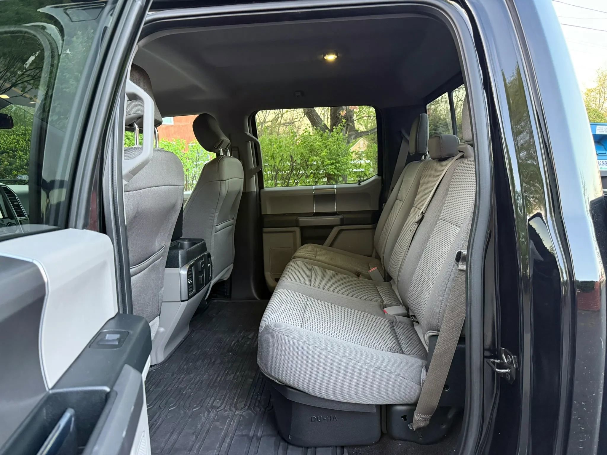 Used 2016 Ford F150 XLT w/ Equipment Group 302A Luxury image 37