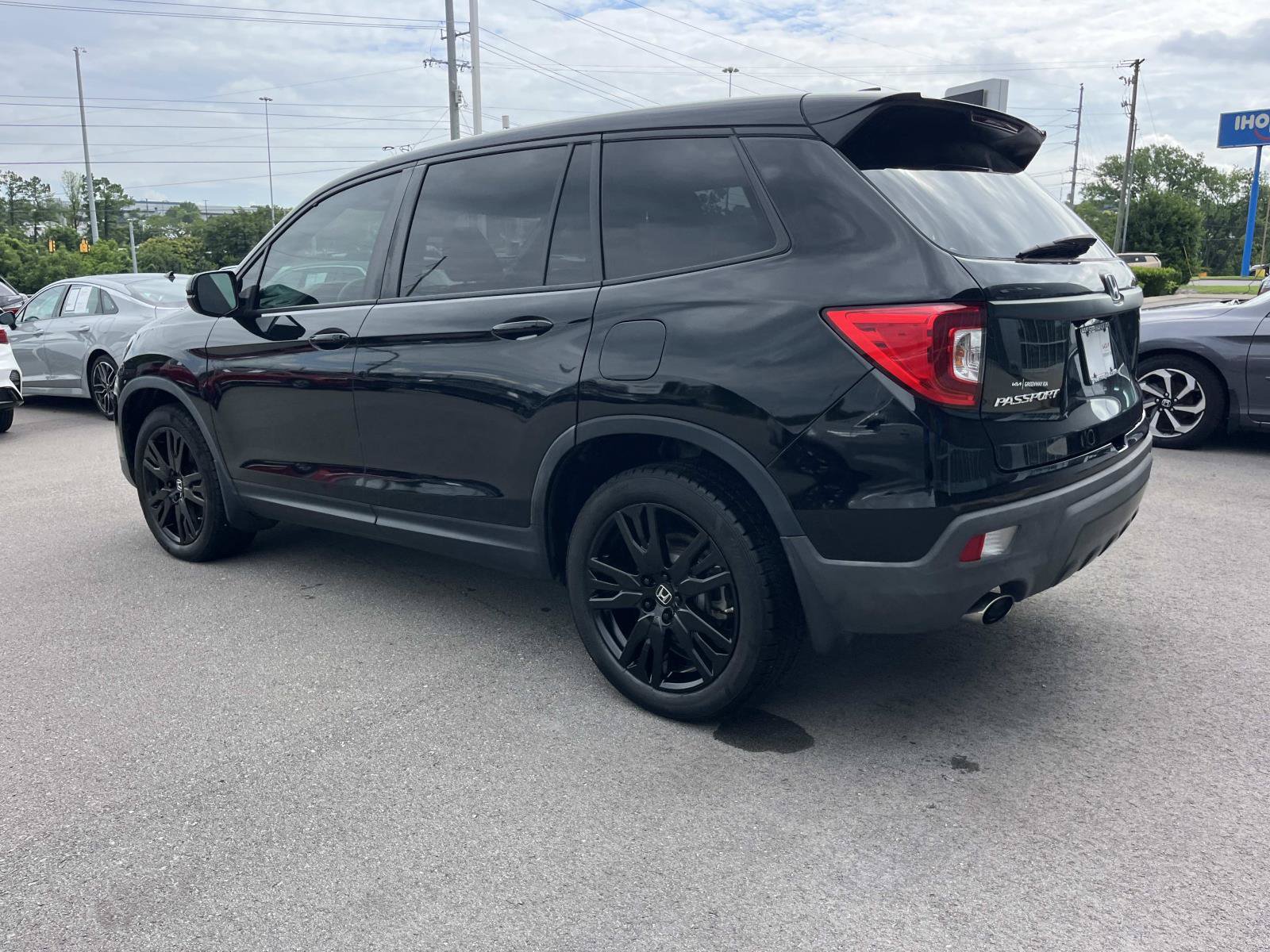 Used 2021 Honda Passport Sport image 6