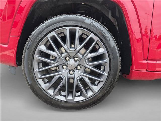 Used 2022 Jeep Compass Limited AWD/4WD image 23