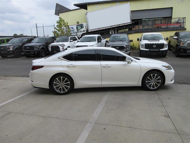 Used 2020 Lexus ES 350 w/ Premium Package image 8