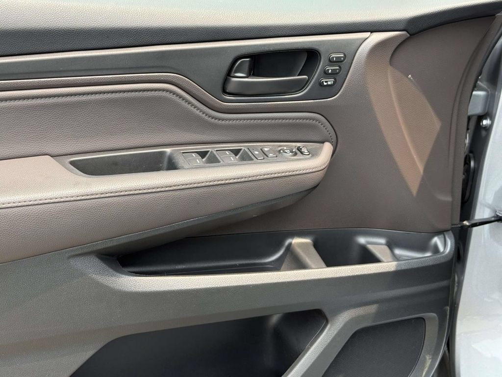 Used 2019 Honda Odyssey Touring image 24