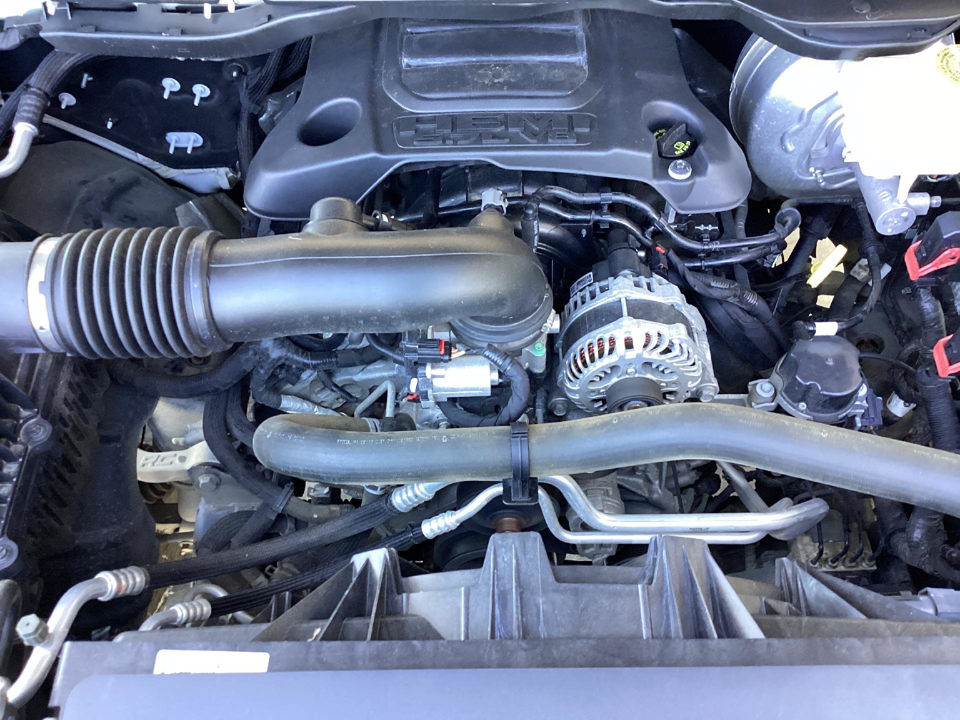 Used 2019 RAM 1500 Limited AWD/4WD image 18