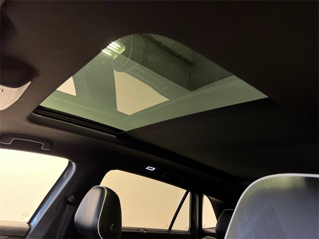 Certified 2025 Volkswagen Atlas Cross Sport SEL Premium R-Line image 29