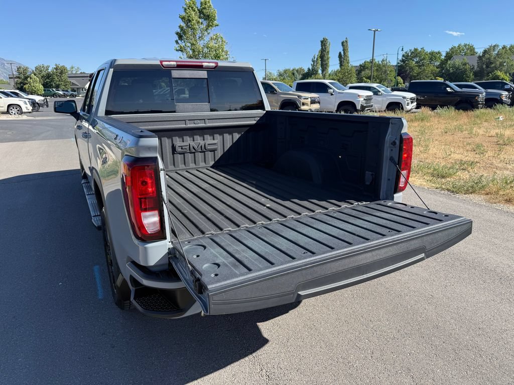 Used 2024 GMC Sierra 1500 Elevation w/ Preferred Package AWD/4WD image 12