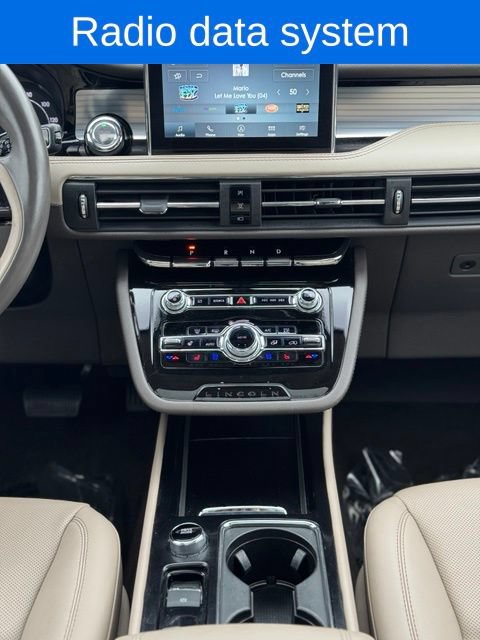 Used 2022 Lincoln Corsair AWD w/ Premium Package image 21