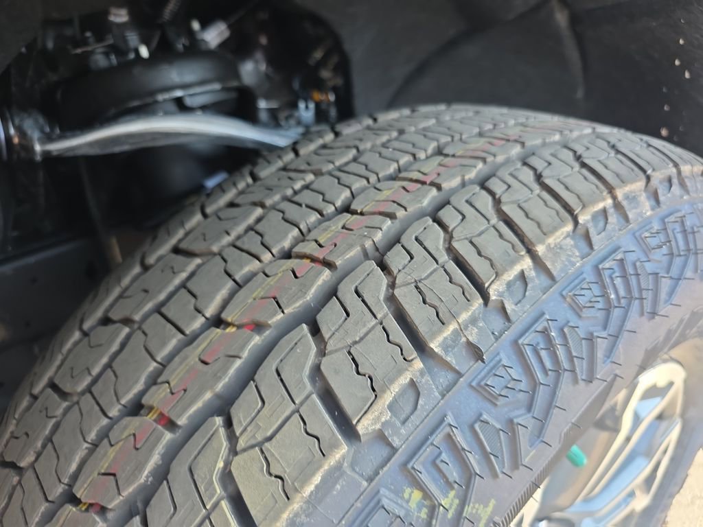 New 2026 GMC Sierra 1500 SLE image 29