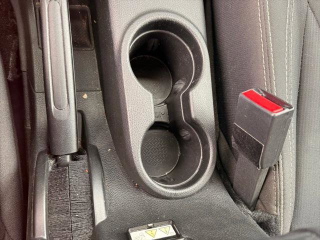 Certified 2018 Jeep Wrangler Sahara w/ Connectivity Group AWD/4WD image 19