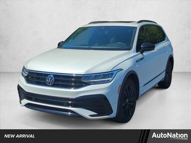 Used 2022 Volkswagen Tiguan SE R-Line FWD image 1
