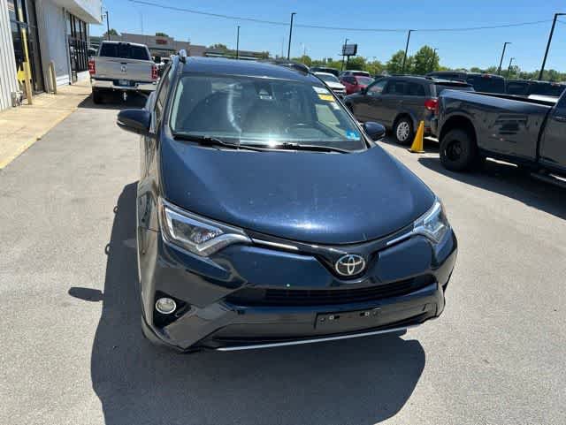 Used 2018 Toyota RAV4 Limited w/ All Weather Liner Package AWD/4WD image 27