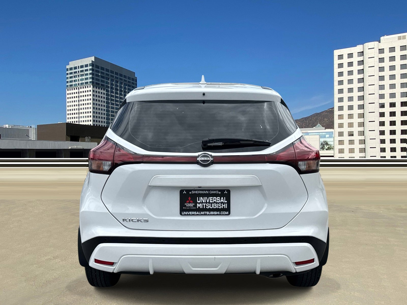 Used 2024 Nissan Kicks S FWD image 4