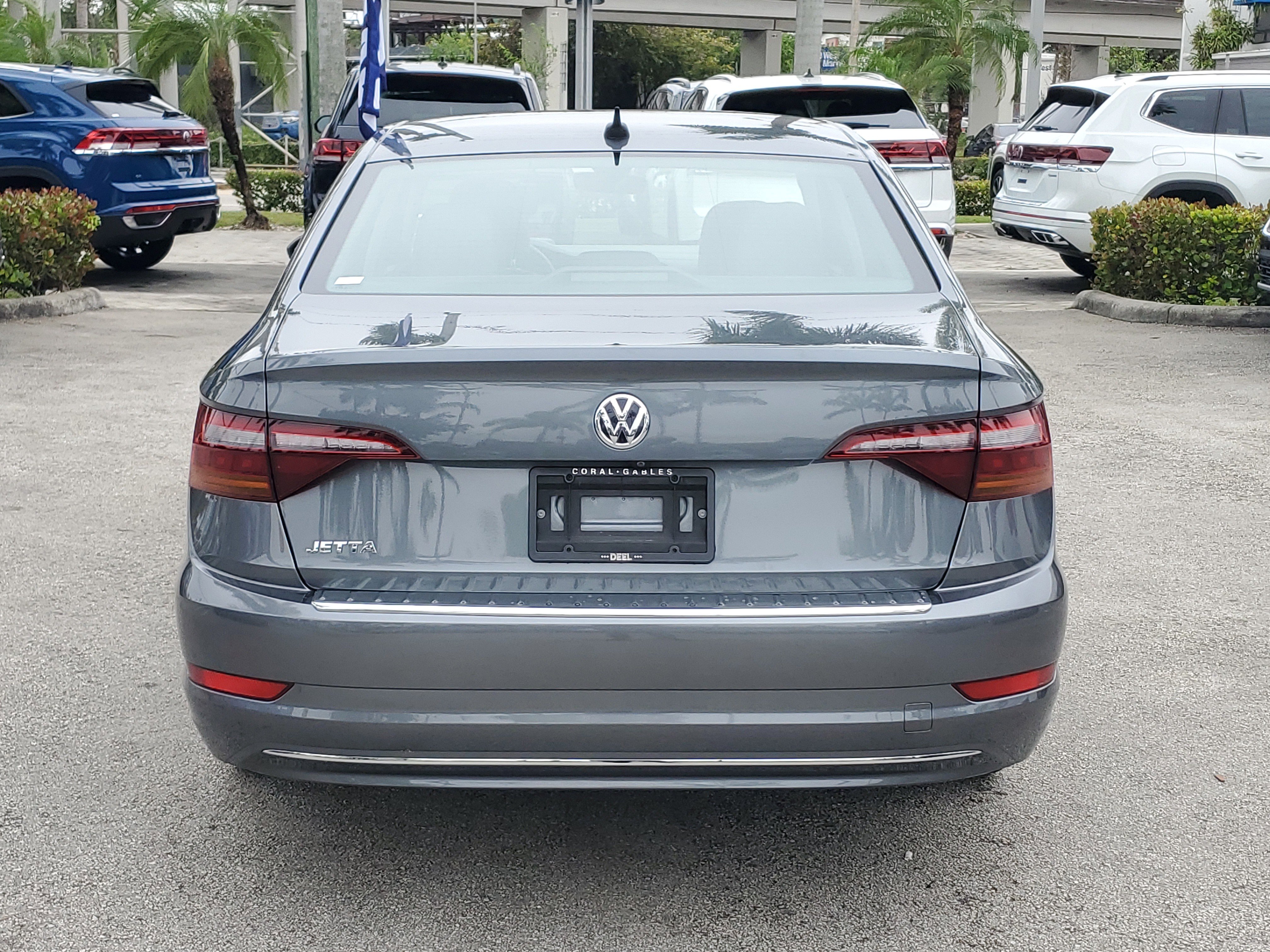 Used 2019 Volkswagen Jetta SEL image 4