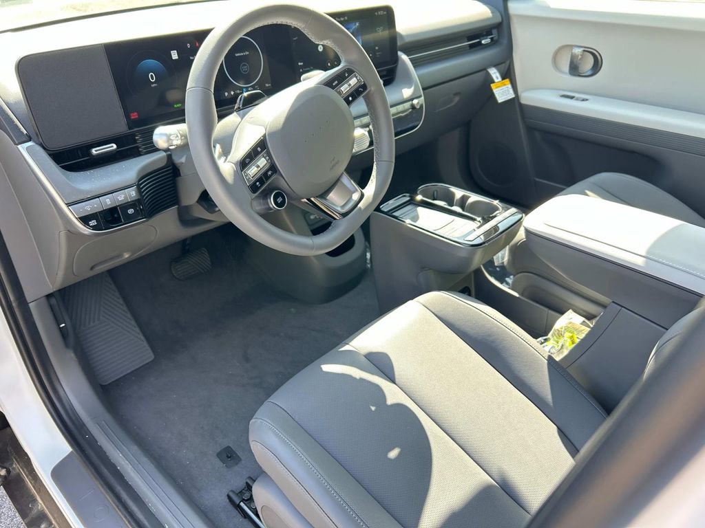 New 2025 Hyundai Ioniq 5 SEL image 13
