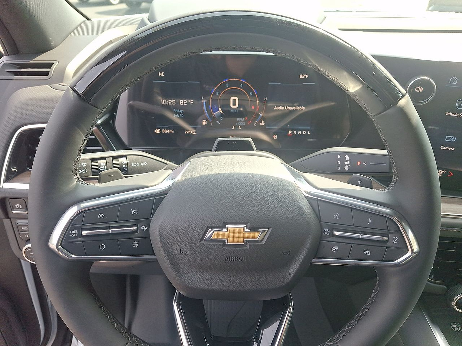 New 2026 Chevrolet Suburban High Country AWD/4WD image 17
