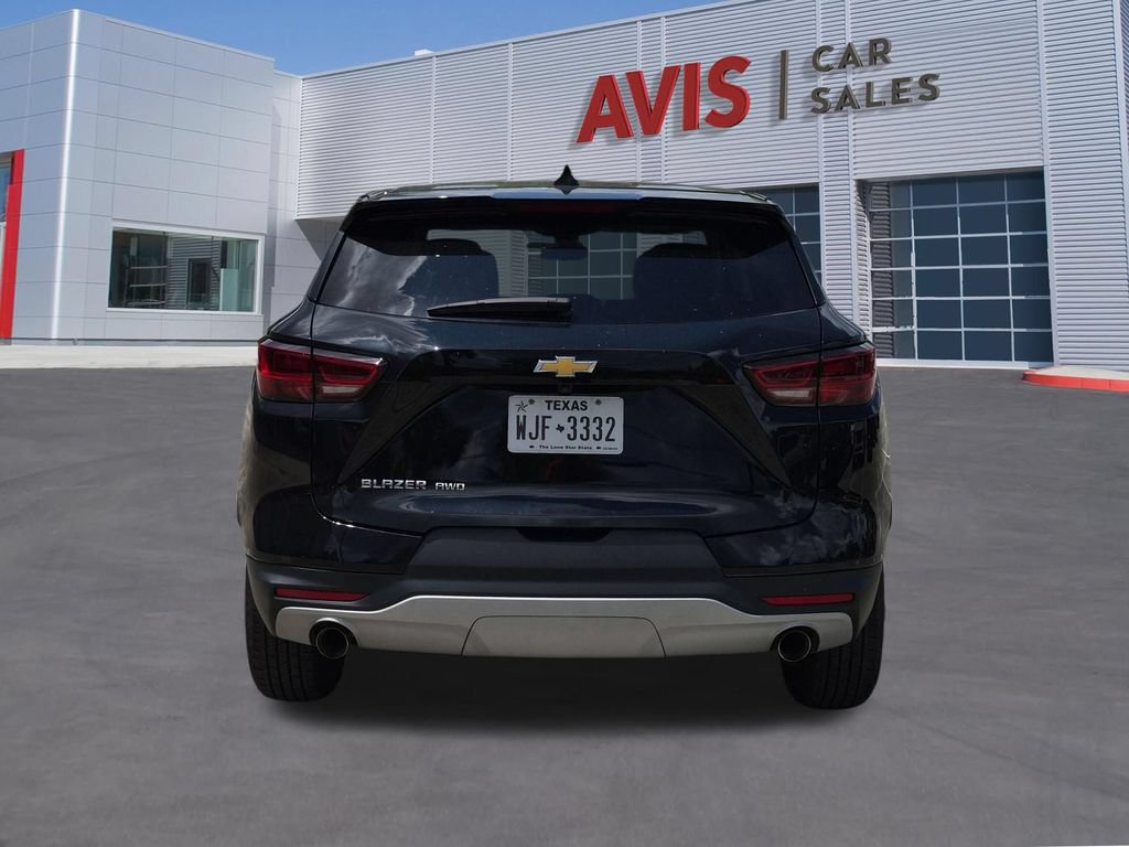 Used 2025 Chevrolet Blazer LT AWD/4WD image 7