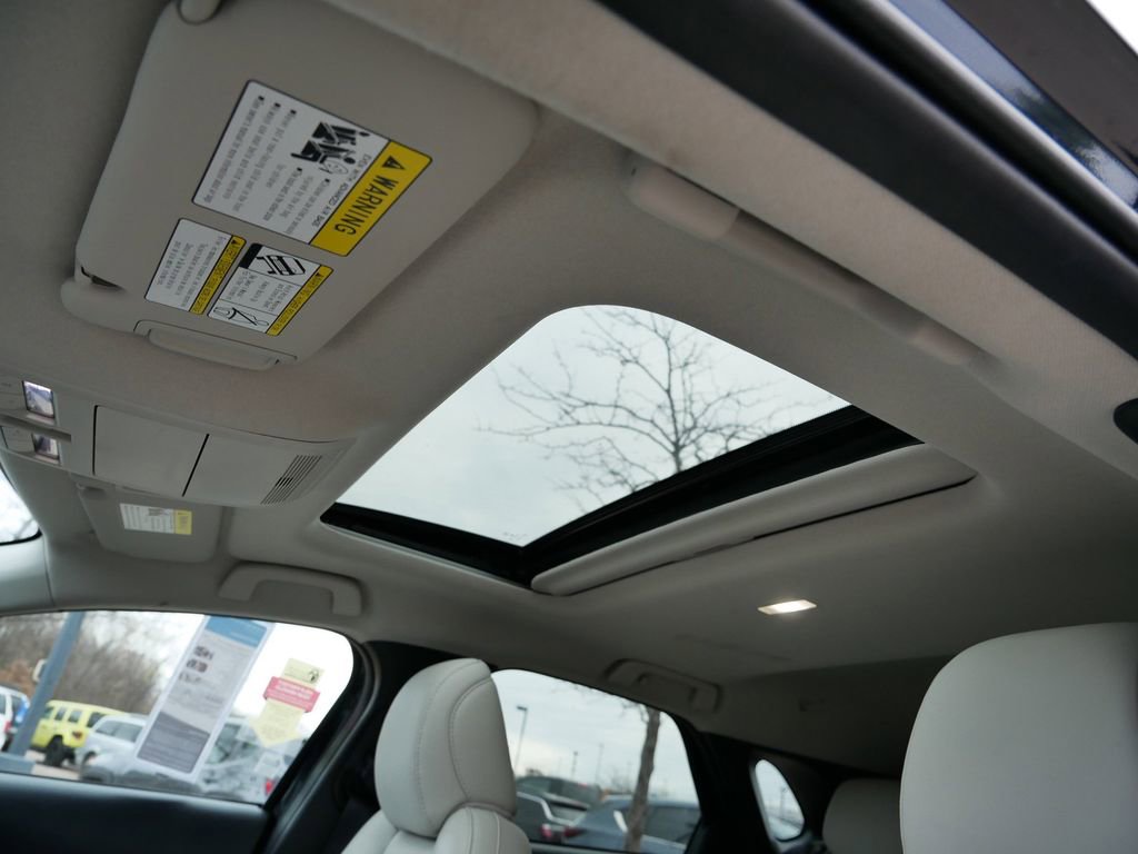 Used 2020 MAZDA CX-30 AWD w/ Premium Package image 4