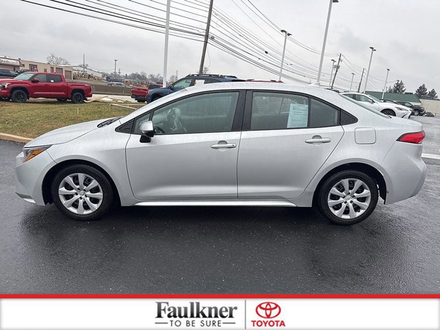 Certified 2023 Toyota Corolla LE image 4