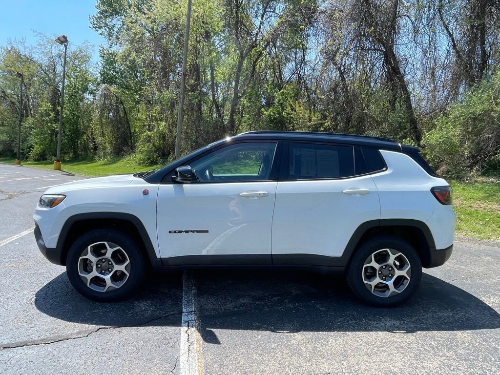 Used 2022 Jeep Compass Trailhawk w/ Trailhawk Elite Group AWD/4WD image 6