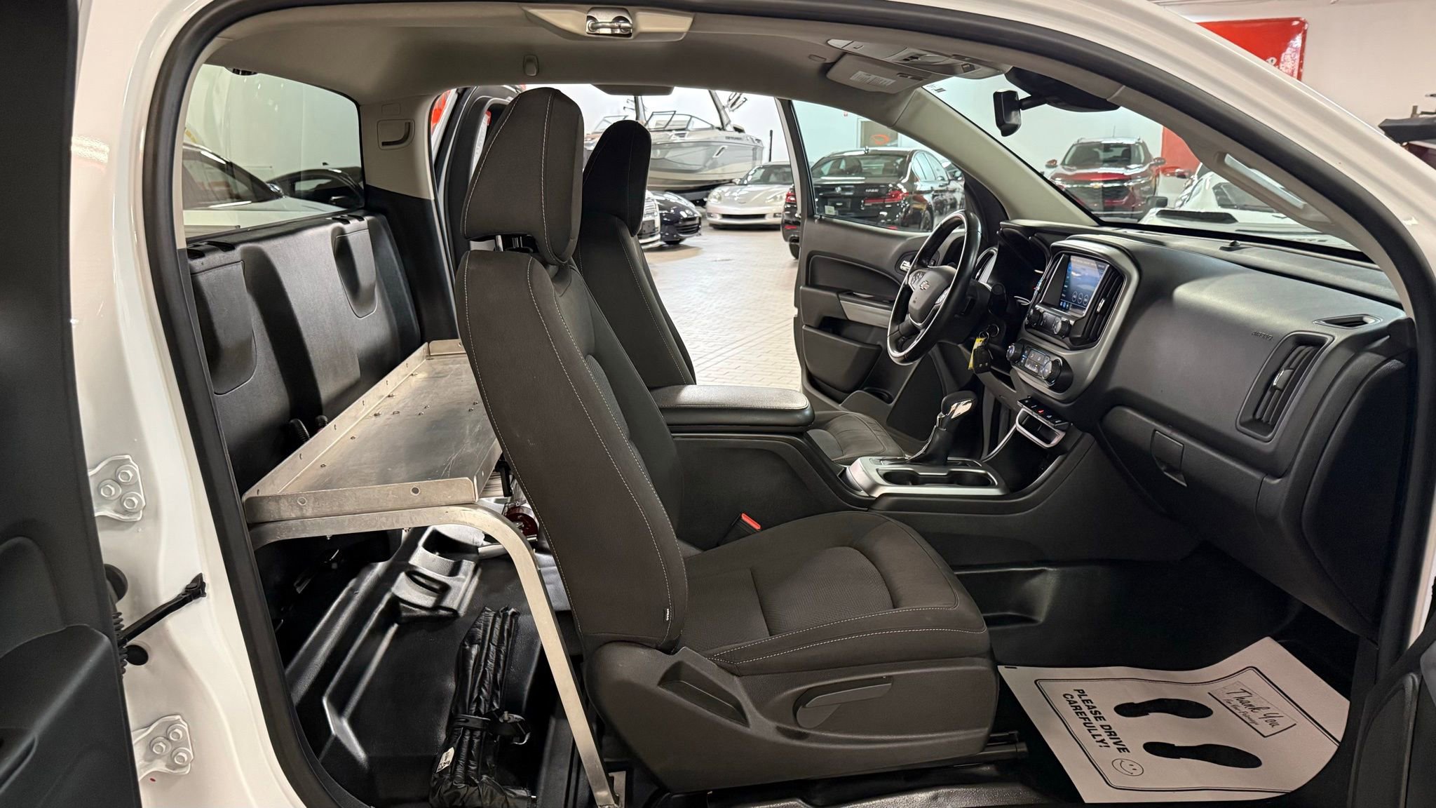 Used 2022 Chevrolet Colorado LT w/ Fleet Safety Package image 23