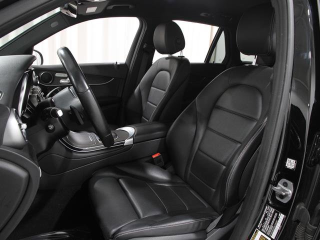 Used 2022 Mercedes-Benz GLC 300 4MATIC image 5