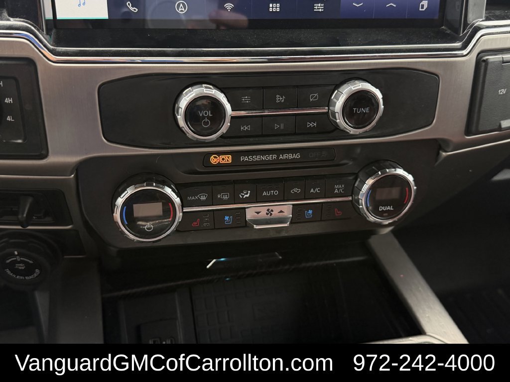 Used 2022 Ford F450 Platinum w/ FX4 Off-Road Package AWD/4WD image 21